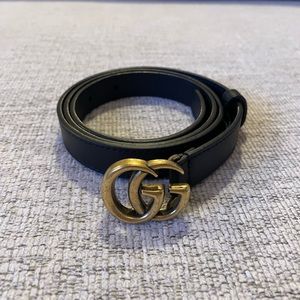 Gucci leather belt double G buckle